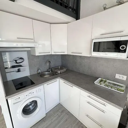 T2 Avec Climatisation, Piscine, Box Prive - Fr-1-702-6 Apartamento *